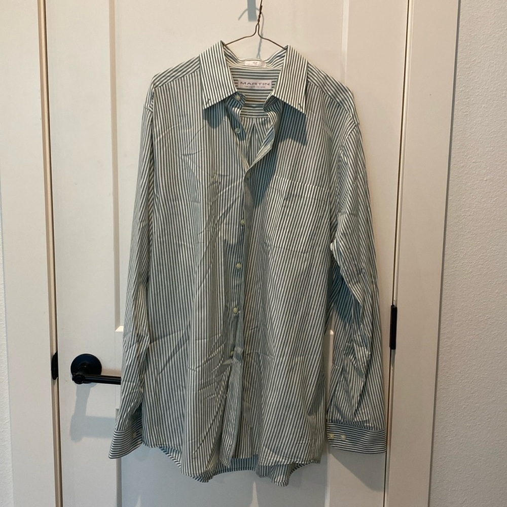 Martin The Club Shirt for Men.  Long Sleeve Button‎ Down Shirt. Green/White
